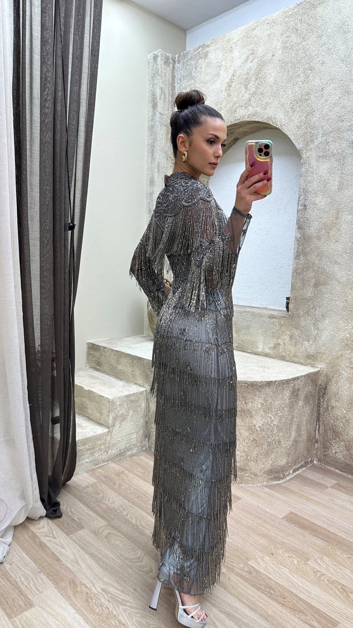 Vestido de malha com lantejoulas